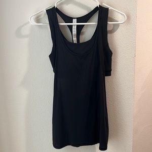 Black lululemon tank size 4